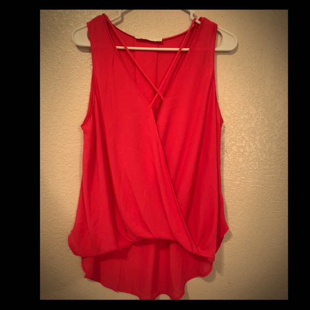 BRAND NEW Criss cross wrap top